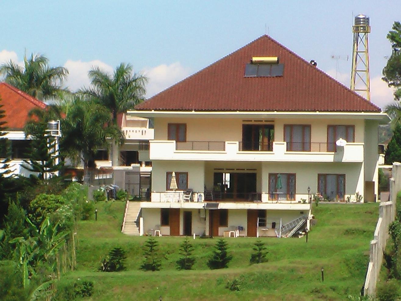 Puri Bernadi Guest House Lembang Exteriér fotografie
