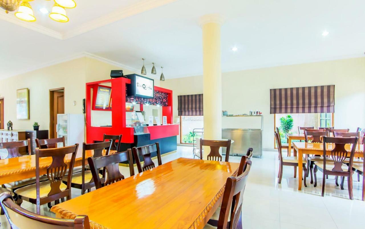 Puri Bernadi Guest House Lembang Exteriér fotografie